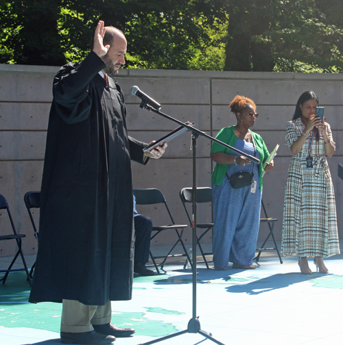 Naturalization Ceremony at One World Day 2022